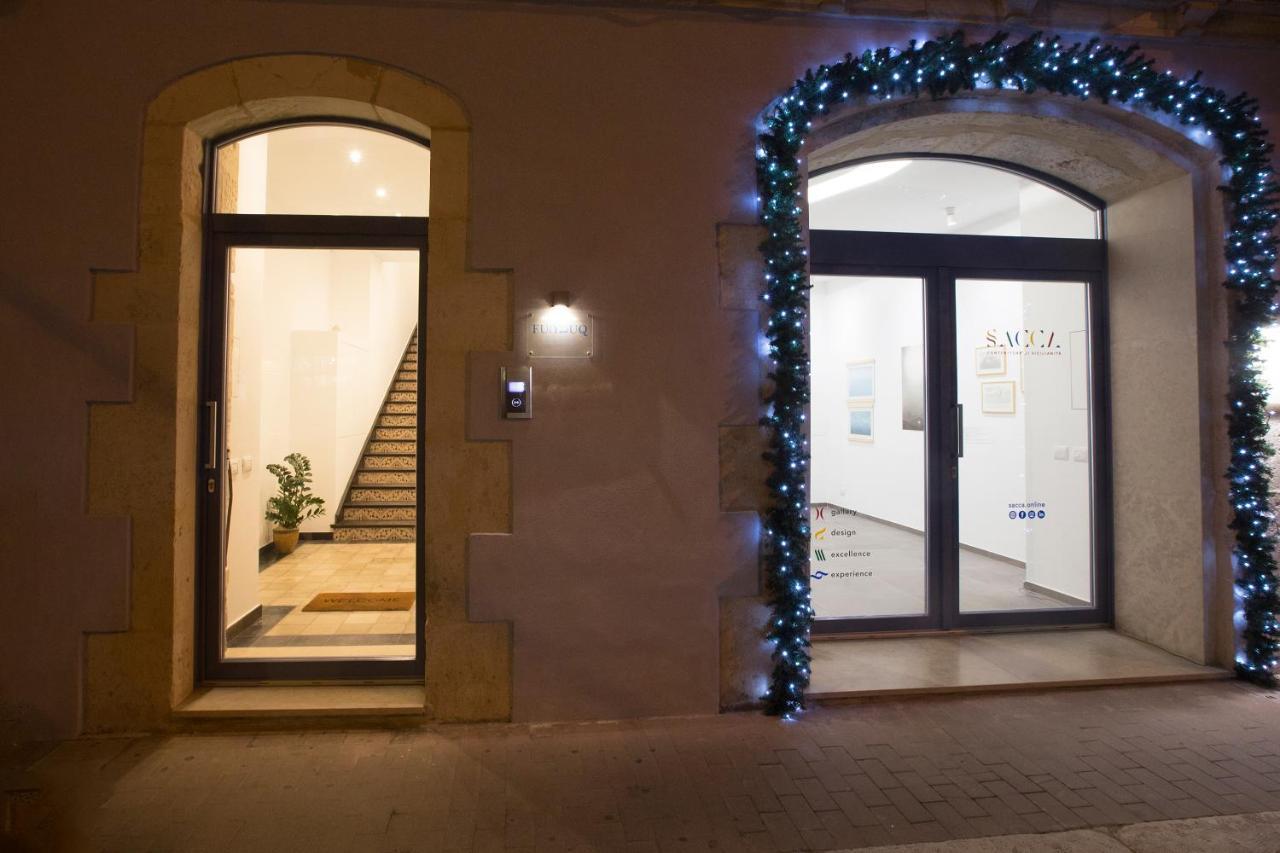 Funduq ospitalità iblea Pozzallo Exterior foto